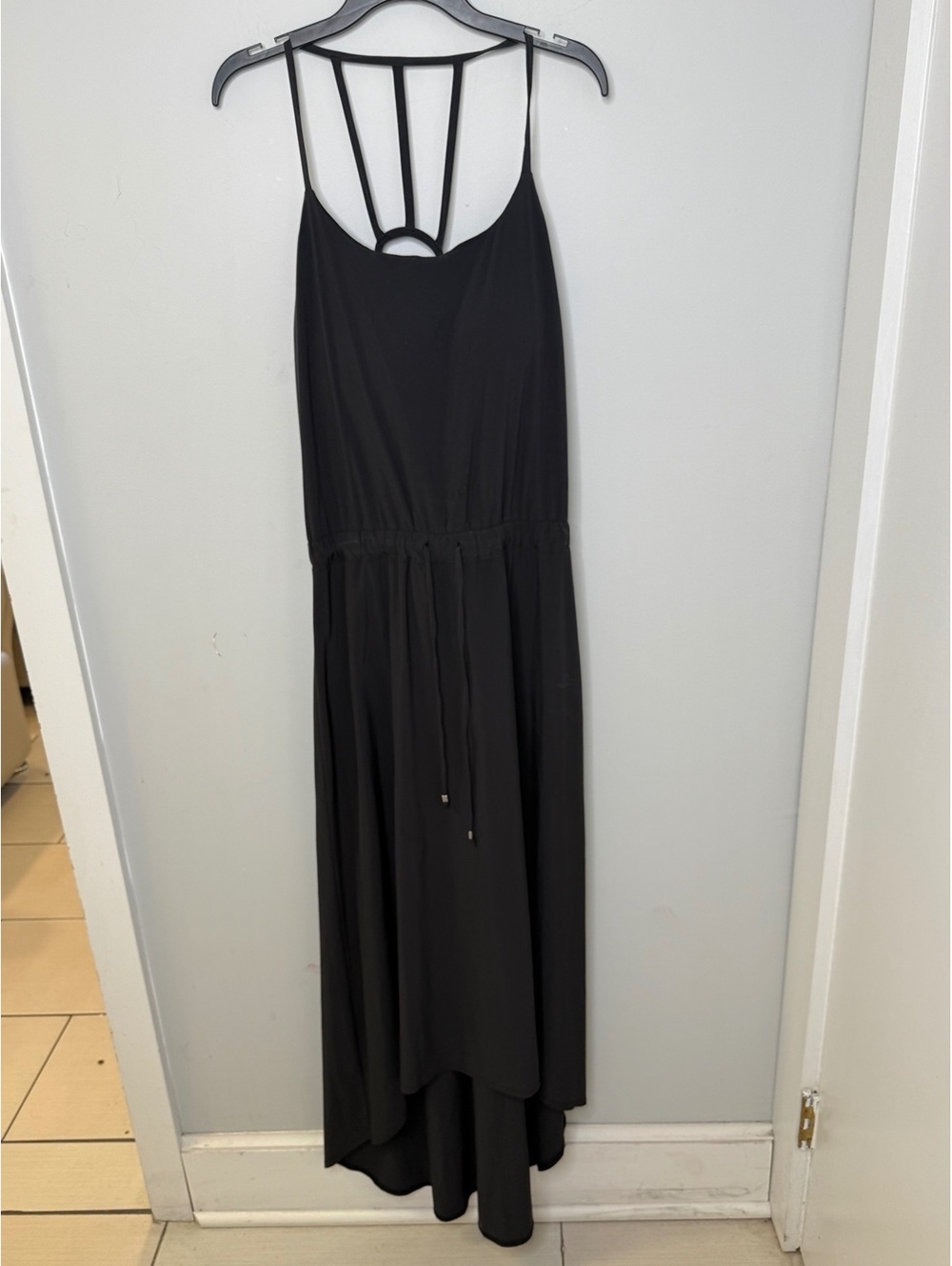 Athleta Size Small Black High-Low Maxi Dress Strappy Back Built-In Bra